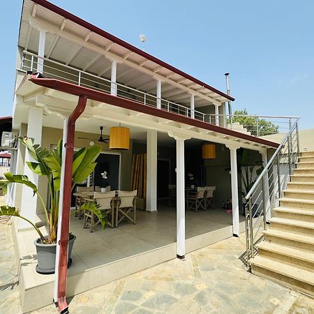 Central Luxury Apartment In Paralia Ofryniou Ofrínion Eksteriør billede