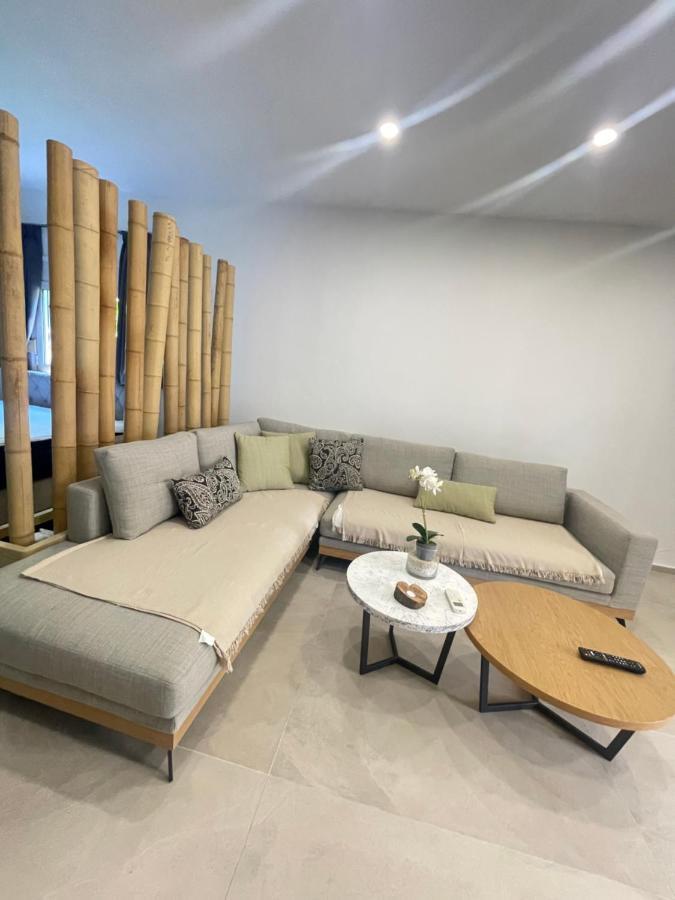 Central Luxury Apartment In Paralia Ofryniou Ofrínion Eksteriør billede